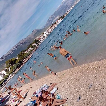 Apartments Pavlinovic Kaštela Exteriör bild